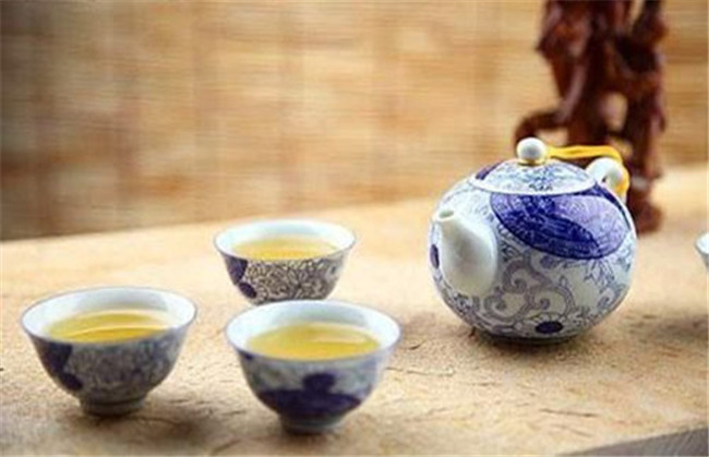 积德虽无人见，行善自有天知